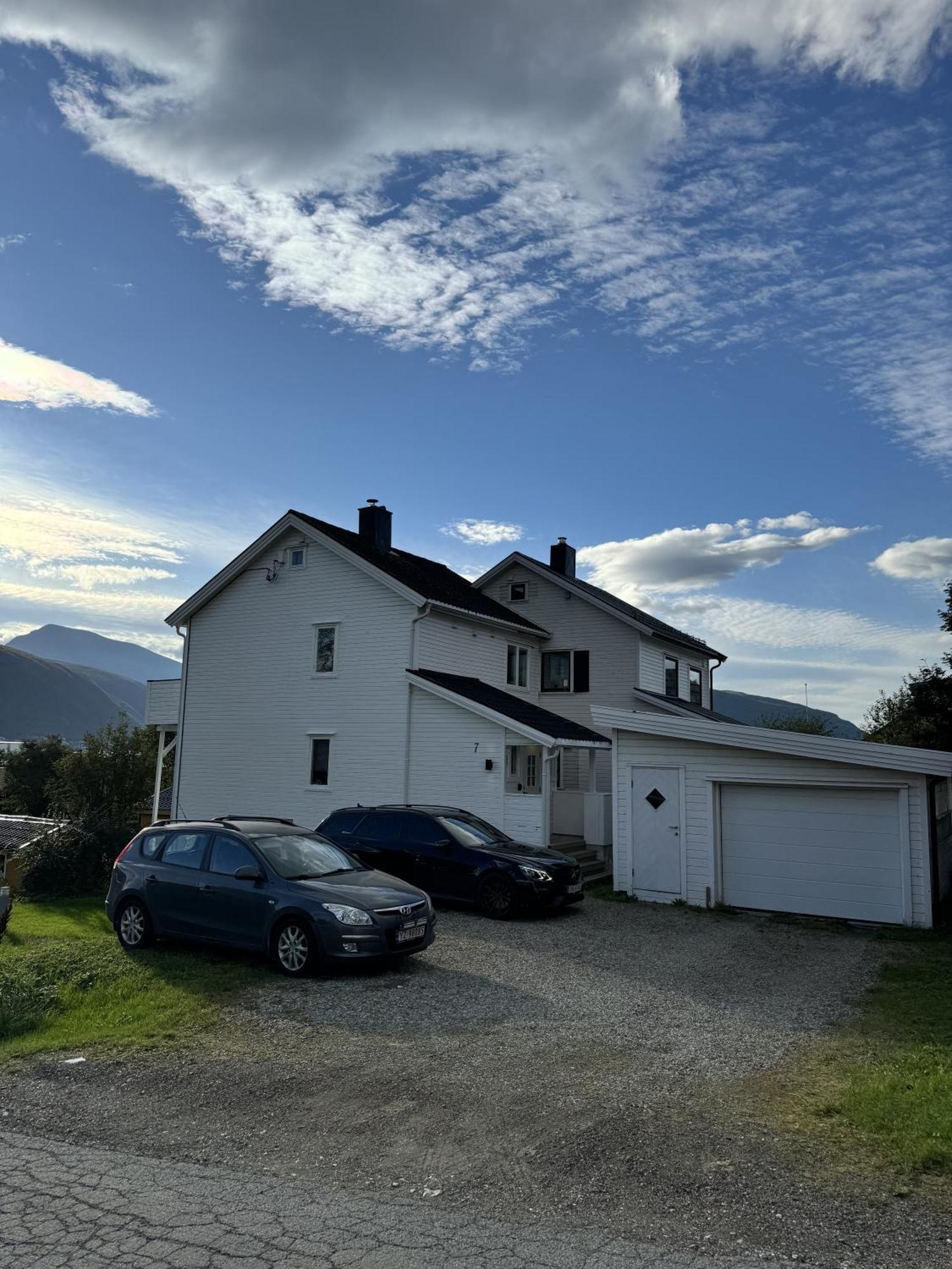 Leilighet I Tromso Tomasjorda Exterior photo